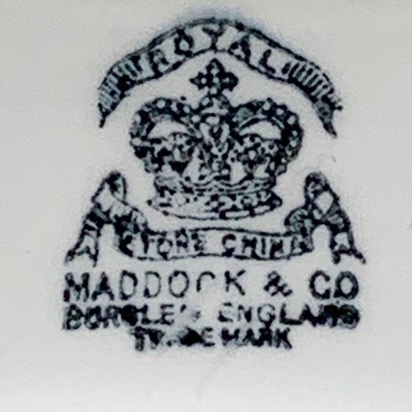 Vintage Maddock & Co Royal Stone China Gravy Boat Burslem England Pink Dianthus - Picture 11 of 11